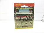 Hornby R8665 OO Gauge Pre 1960's Road Signs