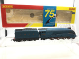 Hornby R3173 OO Gauge LNER Blue A4 Class 4468 Mallard