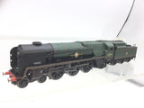 Hornby R2599M OO Gauge Royal Wessex Train Pack