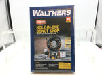 Walthers 933-3768 HO Gauge Hole-in-One Donut Store Kit