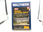 Walthers 933-4150 HO Gauge Modern Sectional House Kit
