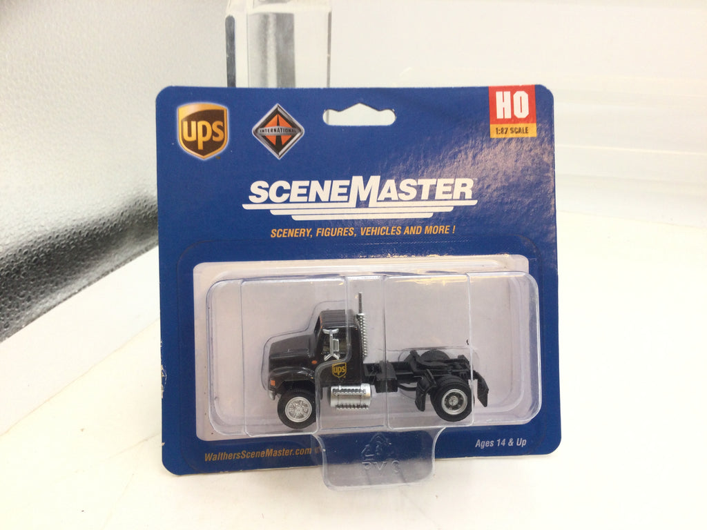 HO Scale Walthers SceneMaster 949-11133 International Single-Axle Semi Tractor – Orange