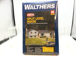 Walthers 933-3794 HO Gauge Split Level House Kit