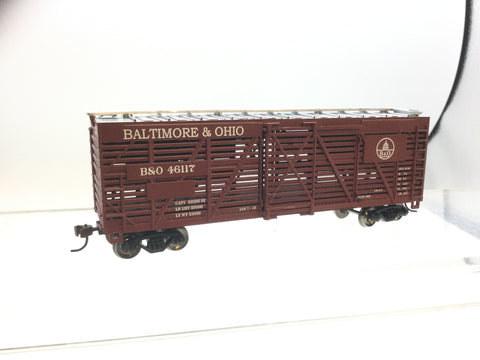 Bachmann 18512 HO Gauge 40ft Stock Car Baltimore & Ohio 46117