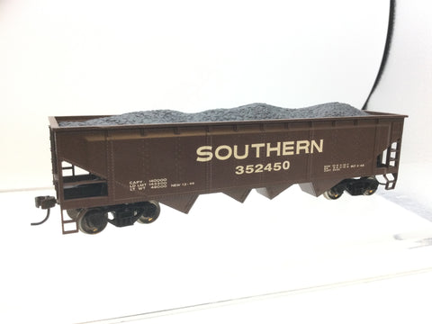 Bachmann 17604 HO Gauge Quad Hopper Southern 352450