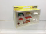 Noch 14813 HO/OO Gauge Garden Furniture Figure Set