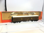 Hornby R6055A OO Gauge GWR Bogie Milk Van Siphon G 1447