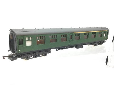 Lima 305314 OO Gauge BR Green Mk 1 Corr Composite Coach S33472