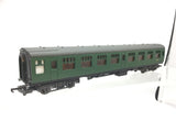 Lima 305365 OO Gauge BR Green Mk 1 Corr 2nd Coach S25916
