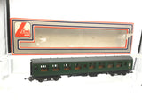 Lima 305365 OO Gauge BR Green Mk 1 Corr 2nd Coach S25916