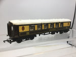 Triang R228 OO Gauge 9" Pullman Coach 'Ruth'