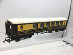 Triang R228 OO Gauge 9" Pullman Coach 'Ruth'