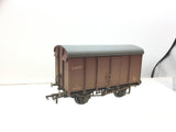 Bachmann 38-077 OO Gauge SR 12T Plywood Vent Van BR Bauxite Weathered