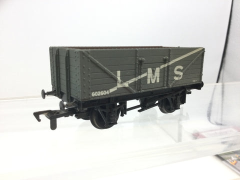 Airfix 54379 OO Gauge LMS 7 Plank Wagon 602604 (Unboxed)