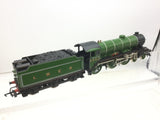Hornby R053 OO Gauge LNER Green B17 2862 Manchester United (L1)
