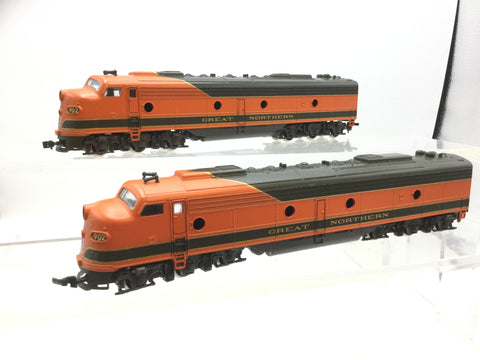 IHC 1952 HO Gauge EMD E8A/B Diesel Locos Great Northern