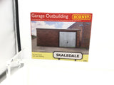 Hornby R9809 OO Gauge Skaledale Garage Outbuilding (DGD BOX)