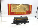 Hornby R6011 OO Gauge 20T Tank Wagon Yorkshire Tar Distillers