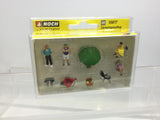 Noch 15877 HO/OO Gauge Camping Trip & Accessories Figure Set