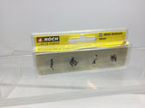 Noch 36552 N Gauge Wheelchair Users (2) & Companions (2) Figure Set