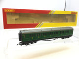 Hornby R4743 OO Gauge SR Composite Coach 5505