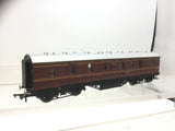 Hornby R4233 OO Gauge LMS Maroon Period 3 Full Brake Coach 30972