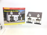 Hornby R8748 OO Gauge Skaledale Masons Arms Pub