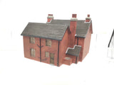 Hornby R8522 OO Gauge Skaledale Holly Farm House