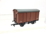 Bachmann 38-076C OO Gauge 12t SR Plywood Van BR B752593