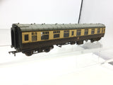 Bachmann 39-129C OO Gauge BR Choc/Cream Mk1 CK Corr Composite Coach W15060
