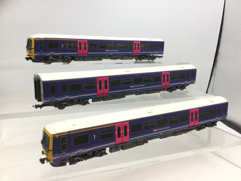 Bachmann 31-028 OO Gauge First Great Western Class 166 3 Car DMU 166213 (NEEDS ATTN)