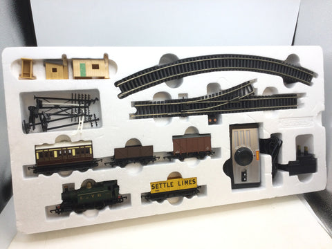 Hornby R1158 OO Gauge Pennine Express Train Set