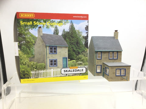 Hornby R8753 OO Gauge Skaledale Small Stone Cottage