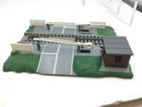 Hornby R8259 OO Gauge Automatic Level Crossing