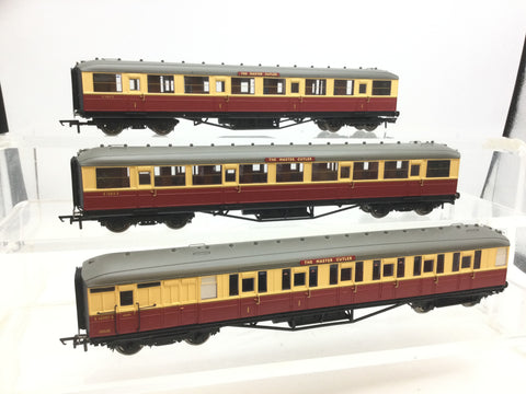Hornby R1074 OO Gauge The Master Cutler Train Set Coaches
