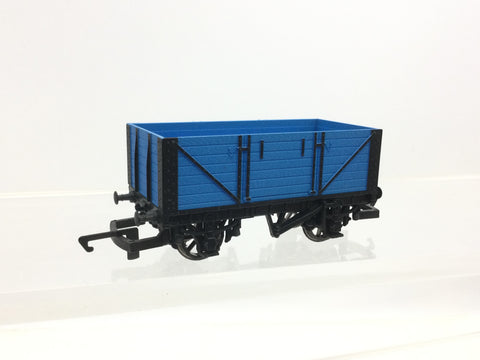 Hornby R1121 OO Gauge Blue 7 Plank Wagon