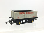 Hornby R210 OO Gauge 5 Plank Wagon General Refractories (L2)