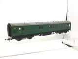 Hornby R4840 OO Gauge BR Green Maunsell 4 Compartment Brake Coach S3232S