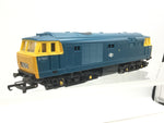 Hornby R758 OO Gauge BR Blue Class 35 Hymek D7063