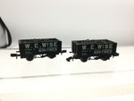 Graham Farish 373-184 N Gauge 6 Plank Wagon W E Wise x2