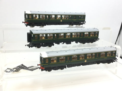 Hornby R687 OO Gauge BR Green Class 110 3 Car DMU