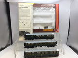 Hornby R687 OO Gauge BR Green Class 110 3 Car DMU