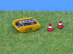 P&D Marsh PDX43 N Gauge Whitemetal Painted Skip & Road Traffic Cones