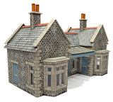 Metcalfe PO315 OO/HO Gauge Little Cardleywick Station Card Kit