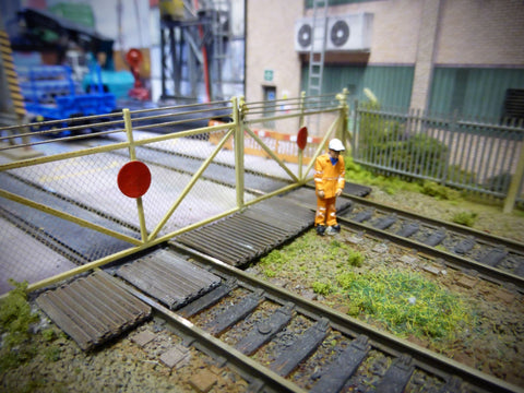 Scale Model Scenery AX061 OO Gauge 3D Printed Level Crossing Anti Trespass Kit