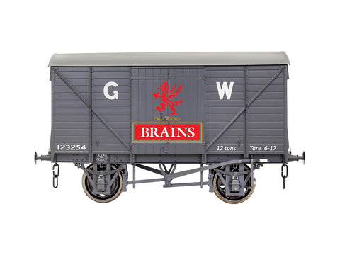 Dapol 7F-066-006 O Gauge GW Standard 12t Van Grey Brains SA 123254
