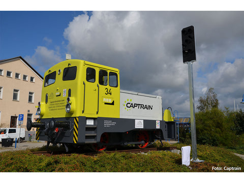 Piko 52554 HO Gauge Expert Captrain V23 Diesel Locomotive VI
