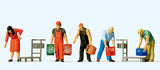 Preiser 10656 HO/OO Gauge At the Drinks Store (5) Exclusive Figure Set