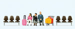Preiser 10661 HO/OO Gauge Waiting Travellers (3) on Modern Seats Excl Figure Set