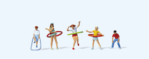 Preiser 10767 HO/OO Gauge Children Playing (5) Exclusive Figure Set